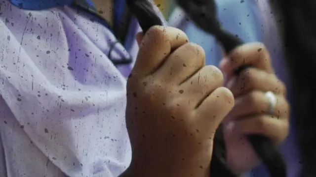 দৌলতদিয়ার যৌনপল্লির একজন যৌনকর্মী