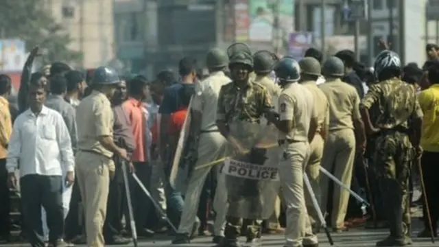 पुलिस बल