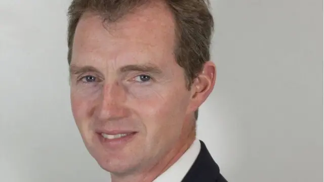 دیوید دیویس