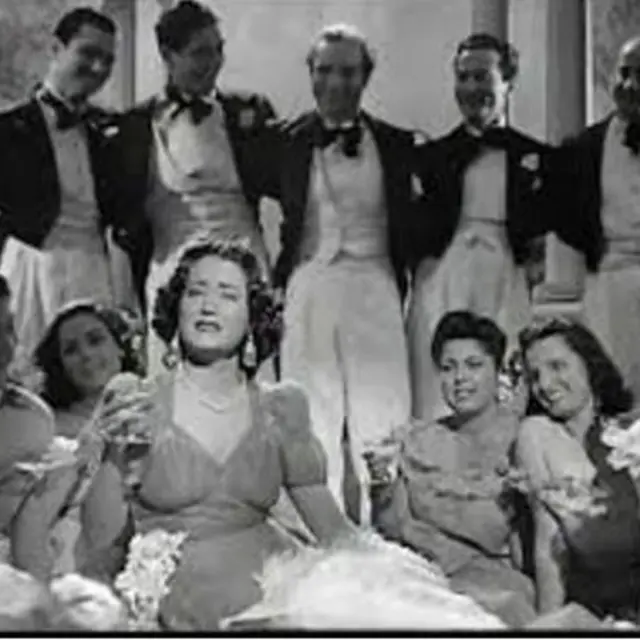 Asmahan atau Amal al-Atrash, meninggal dalam usia muda karena kecelakaan mobil.