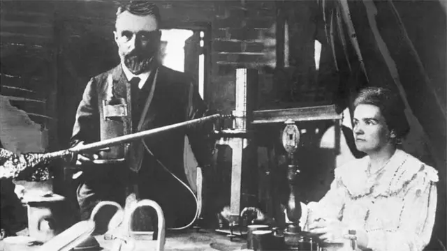 میری کیوری، سائنس، تابکاری