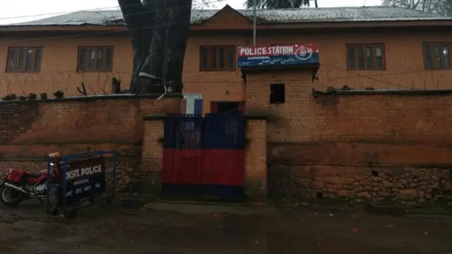 गांदरबल का पुलिस स्टेशन.