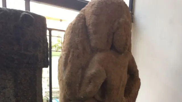 மீட்கப்பட்ட சிலை