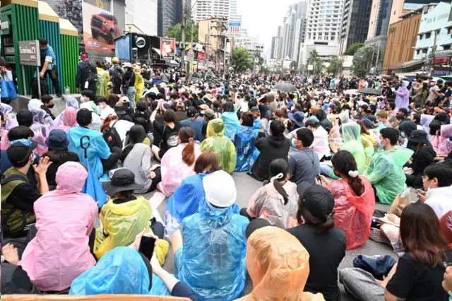 บรรยากาศที่แยกอโศก