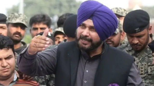 सिद्धू ने करतारपुर साहिब जाने की मज़ूरी मांगी