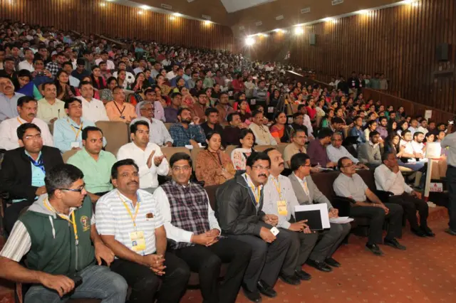 કર્મચારીઓ