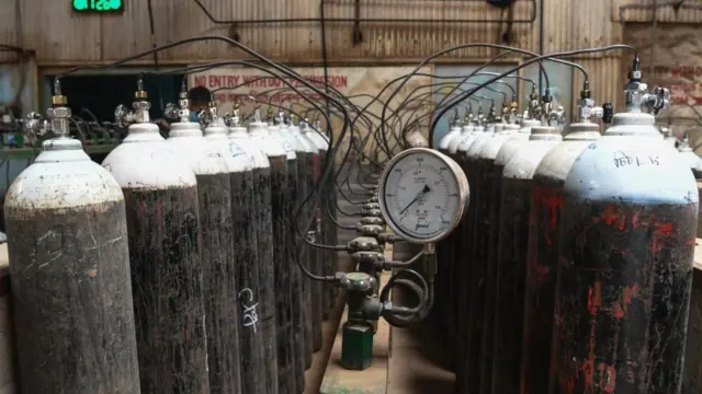 ऑक्सीजन सिलेंडर