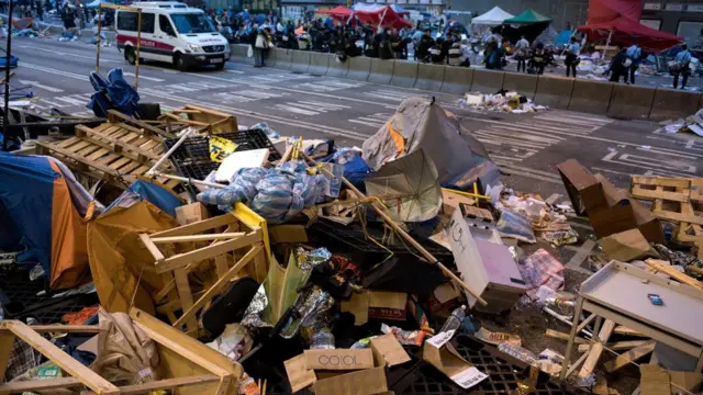 هونغ كونغ تعاني من مشكلة كبيرة بسبب النفايات