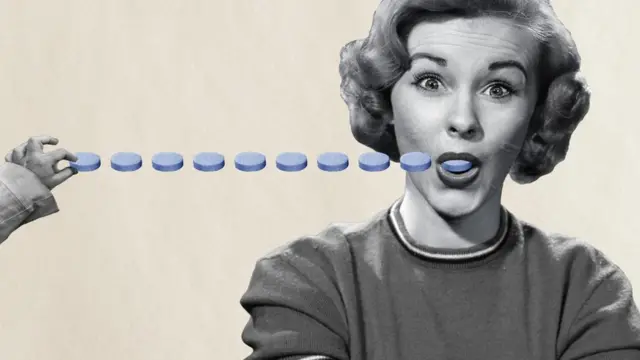 Ada beberapa kekhawatiran bahwa PMDD dan PMS digunakan sebagai dalih oleh perusahaan obat untuk mencari keuntungan