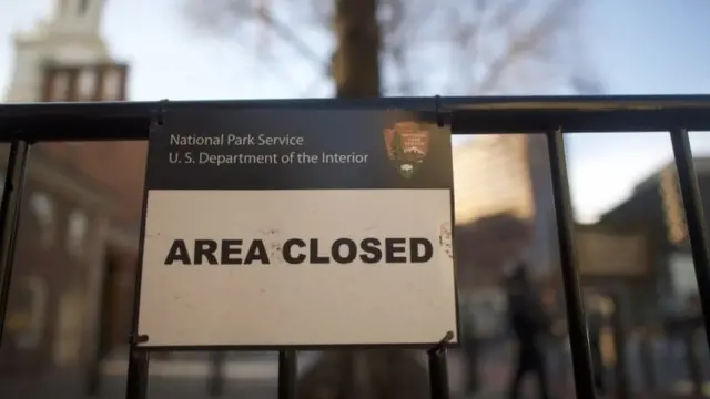 अमरीका में हुई काम बंदी