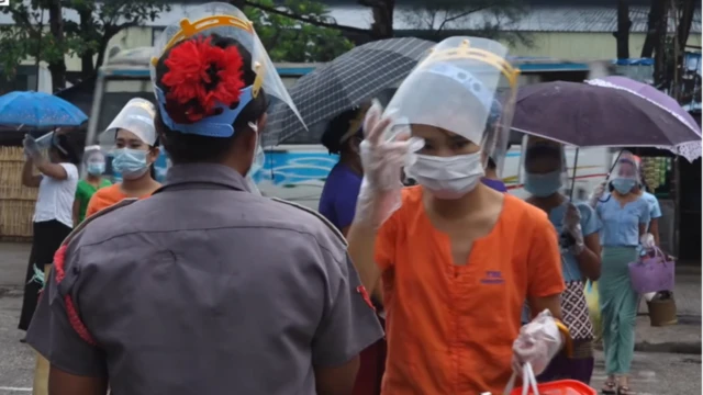 ကိုဗစ် ၁၉ ကာကွယ်ရေးညွှန်ကြားချက်တွေကို အတိအကျ လိုက်နာမှသာ စက်ရုံအလုပ်ရုံ လုပ်ငန်းခွင်တွေ ပြန်ဖွင့်ခွင့်ရမှာဖြစ်