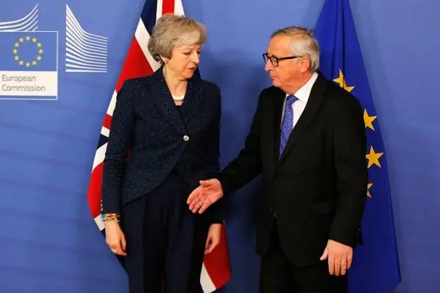 ژان کلود یونکر و ترزا می