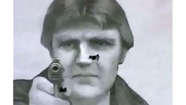 صورت الکساندر لیتوینینکو که در یک باشگاه تیراندازی مسکو به عنوان هدف استفاده می‌شود