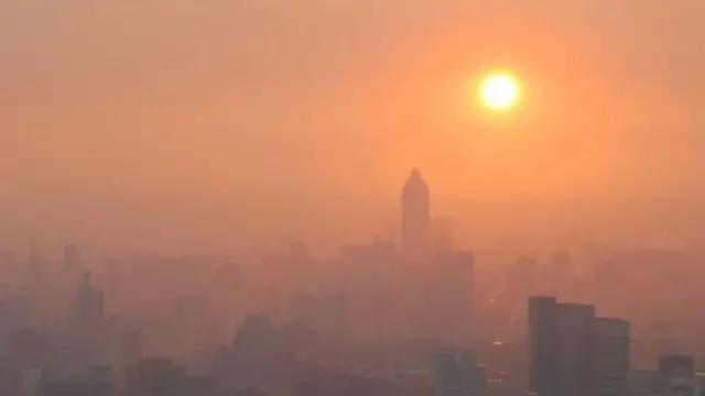 ภาพดวงอาทิตย์ร้อนแรง