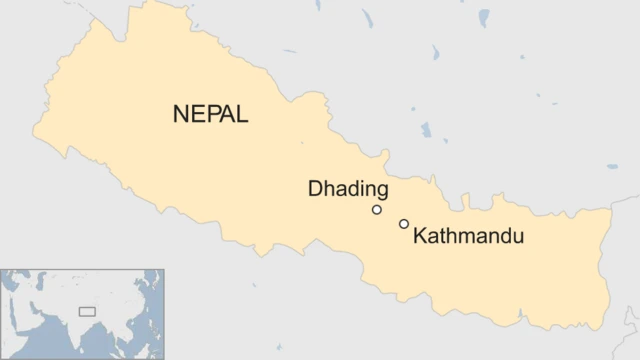 ネパールのダディン（Dhading）郡と首都カトマンズ（Kathmandu）の位置