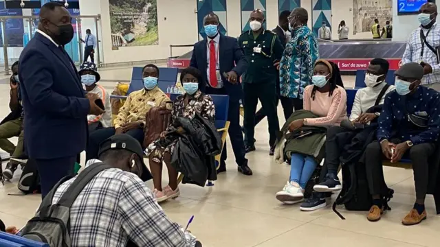 Bakiriwe na bamwe mu bakozi ba leta ya Ghana