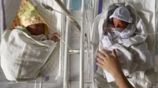 ਬੱਚਾ ਗੋਦ ਲੈਣਾ