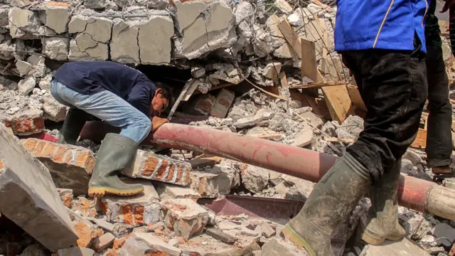 சுமார் 600 பேர் இந்த பூகம்பத்தால் காயமடைந்துள்ளனர்