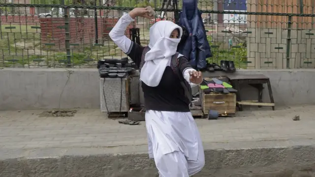 سرینگر میں طلبا کا احتجاج