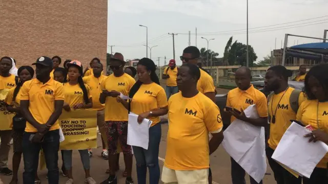 Ngagharị iwe n'Enugwu