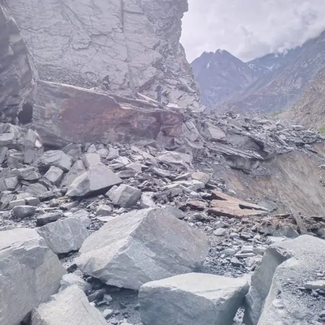 لینڈ سلائڈنگ