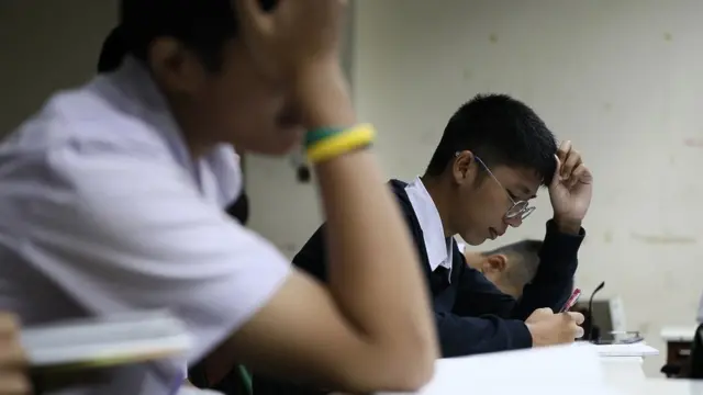 แม้จะชอบเล่นเกม แต่เก้าก็ไม่ทิ้งการเรียน