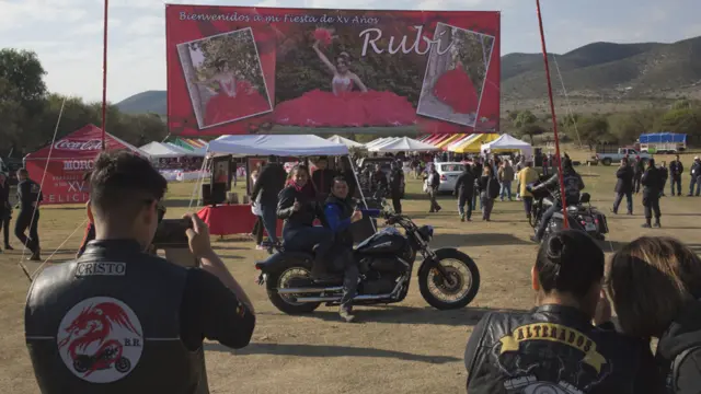 Motociclistas en la fiesta