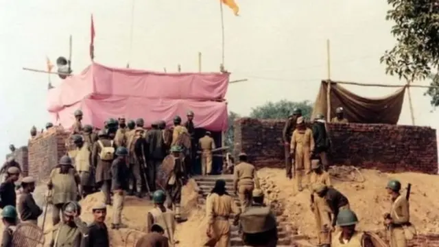 विवादित स्थान