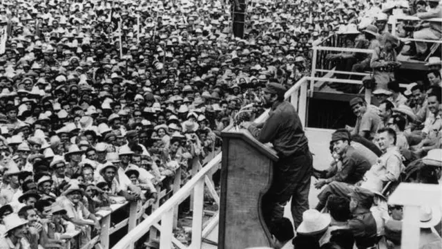 फिदेल कास्त्रो