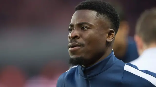 Paris St-Germain'li futbolcu Serge Aurier
