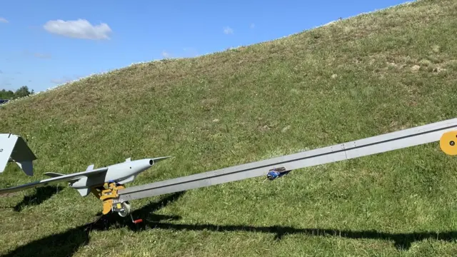 Ударний безпілотник RAM-2 на катапульті