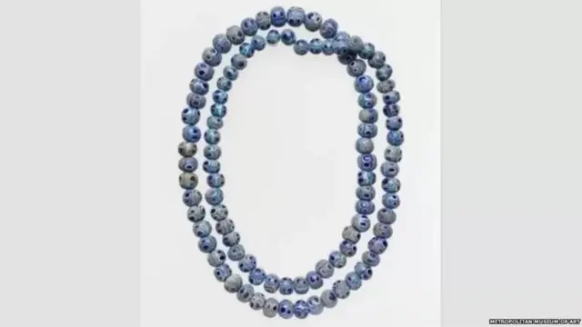 పురాతన ప్రజలు కన్ను చిహ్నంతో కూడిన పూసలను విరివిగా వాడేవారు