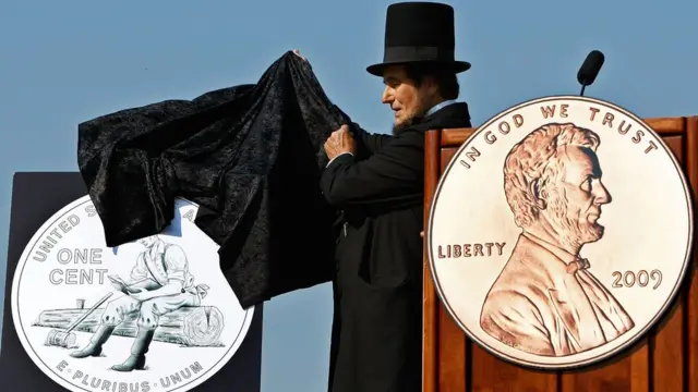 Деньги у США бесконечны