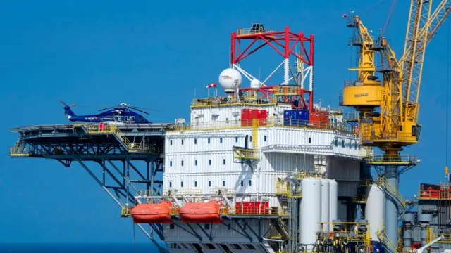 Planta de gas en el mar
