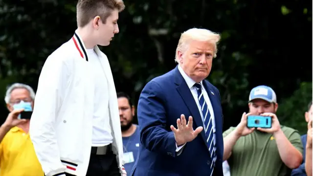 Trump ve oğlu Barron