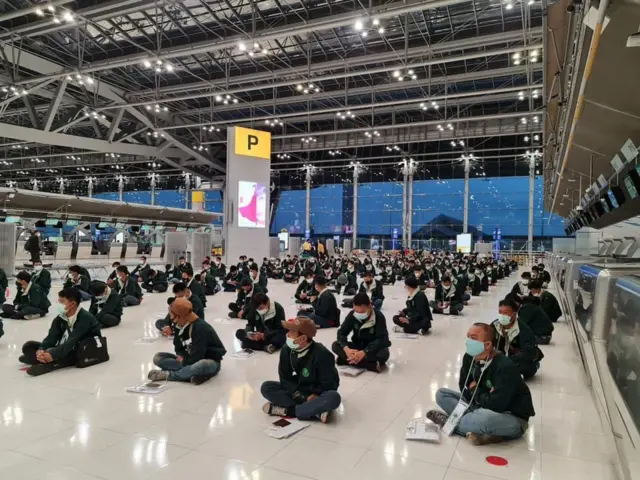 แรงงานไทยที่เดินทางไปเก็บผลไม้ป่าในสวีเดนและฟินแลนด์ ฤดูกาล 2021 หรือเมื่อปี 2564 มีราว 8,200 คน