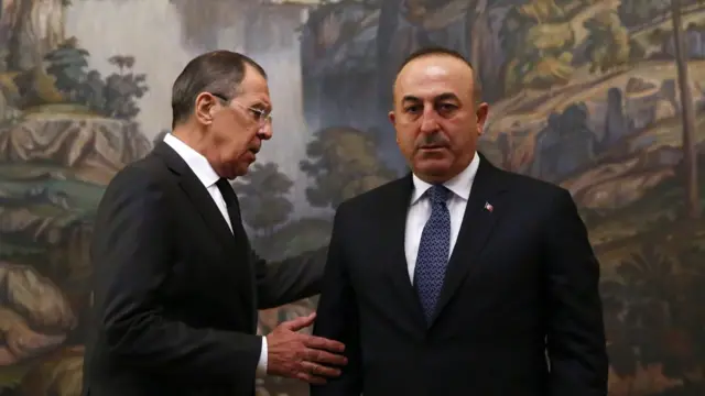 Министр иностранных дел России Сергей Лавров и его турецкий коллега Мевлют Чавушоглу