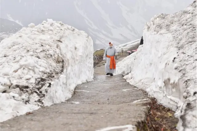 नरेंद्र मोदी, केदारनाथ मंदिर