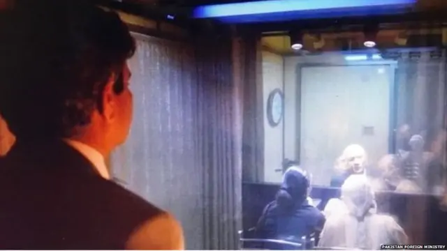 भेटीदरम्यानचं दृष्य