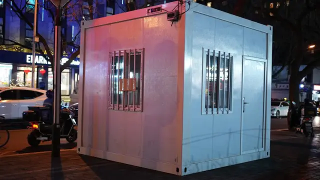Unattended Covid booth