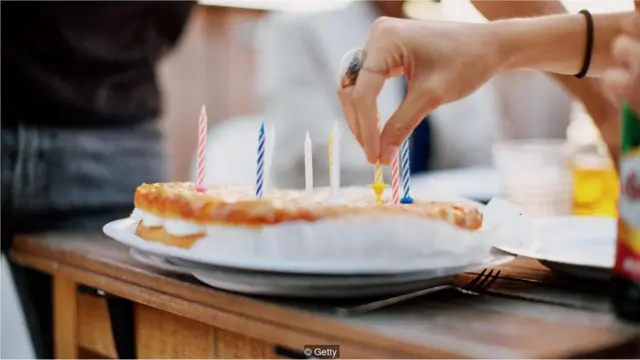 Bolocadastre e ganhe bonus para jogaraniversário