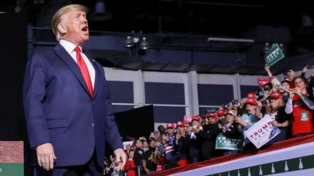 Ari imbere y'abakunzi biwe, Trump yasubiyemwo kenshi ko ata kosa afise