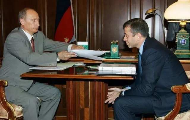 Roomaan Abraamoovich Vilaadmiir Putiin waliin