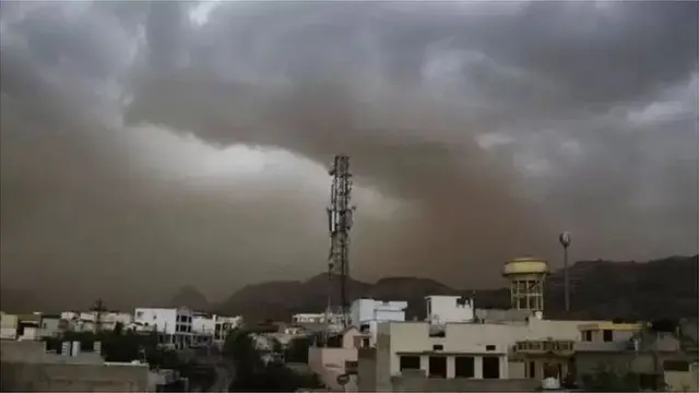 પ્રતીકાત્મક તસવીર