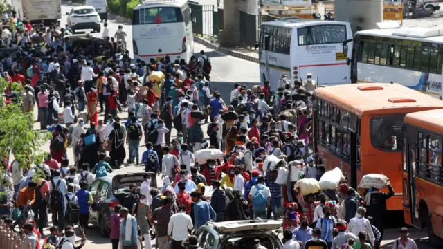 स्थलांतरित