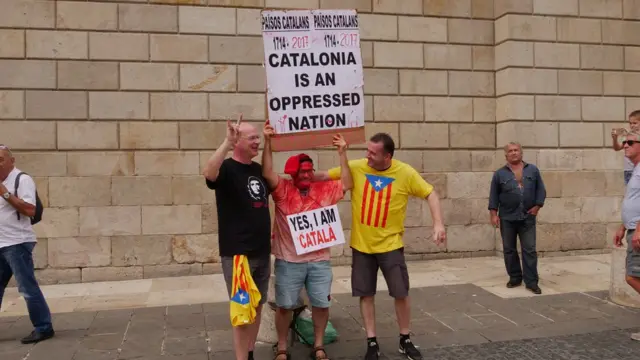 Katalan adamlar pankart