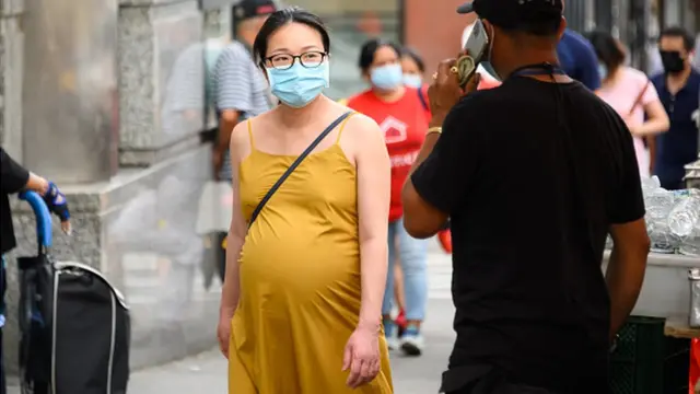 Беременная женщина