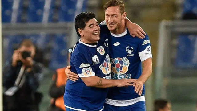 توتی و مارادونا