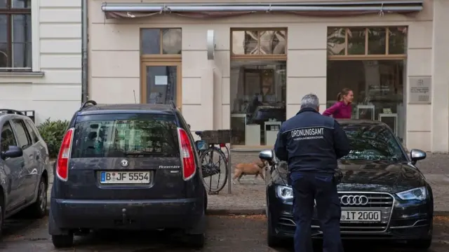 İntizamın təmin edilməsinə Almaniyada İctimai Asayiş Polisi nəzarət edir