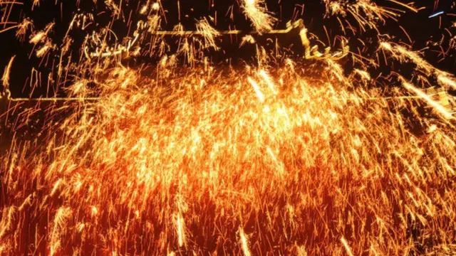 И прольется железный дождь...